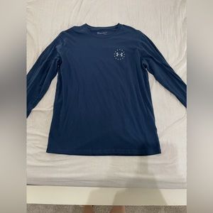 Men’s Under Armour shirt